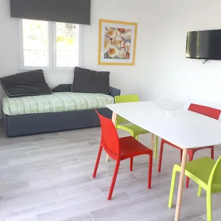 Spacious With Sea And Mountain Views In *