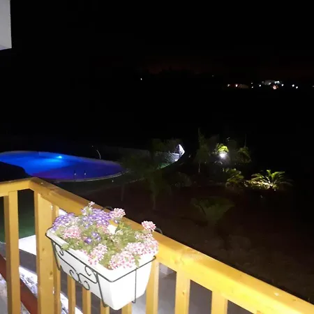 Villa Spacious With Sea And Mountain Views In Alcamo