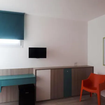 Spacious With Sea And Mountain Views In Villa Alcamo