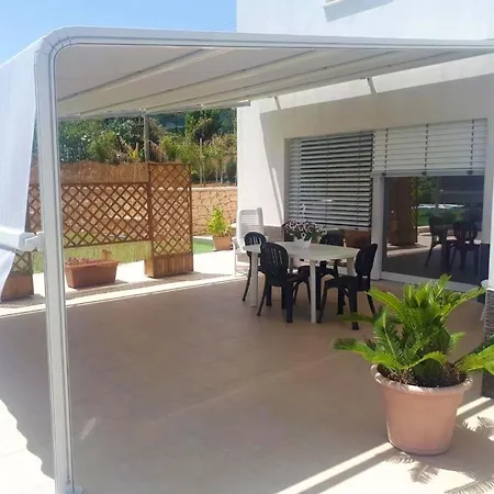 Spacious With Sea And Mountain Views In *