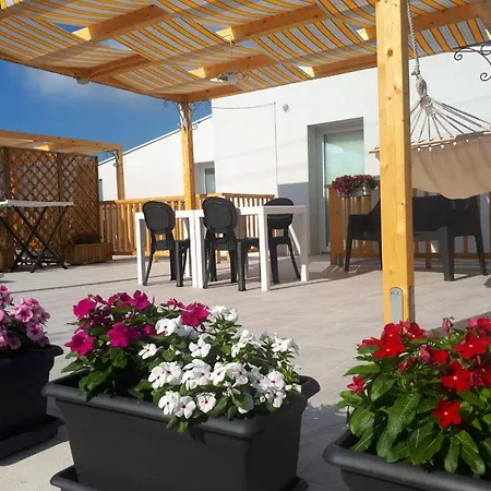 Spacious With Sea And Mountain Views In * Алкамо