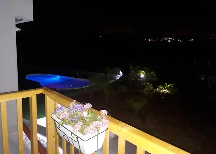 וילה Spacious With Sea And Mountain Views In אלקאמו