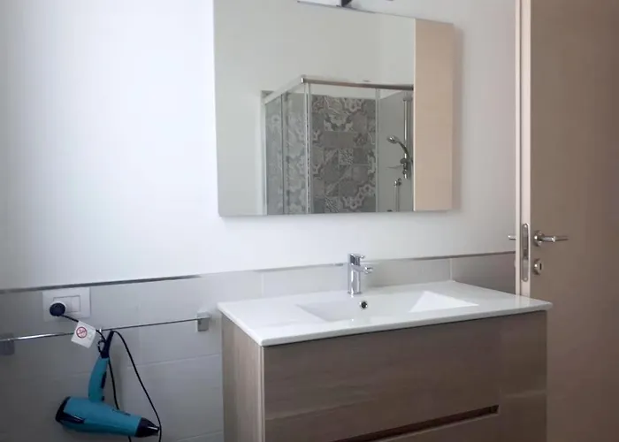 Spacious With Sea And Mountain Views In וילה אלקאמו