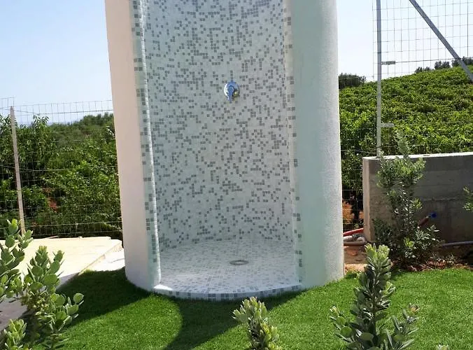 Spacious With Sea And Mountain Views In וילה אלקאמו