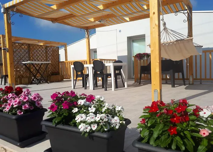 Spacious With Sea And Mountain Views In * אלקאמו